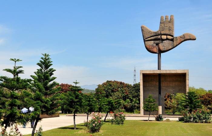 Scenic Drive: Chandigarh to Shimla & Manali