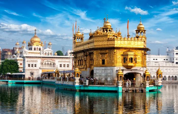 Himalayan Bliss: Amritsar to Dharamshala