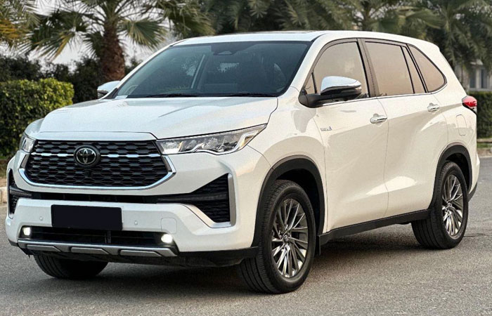 Innova Hycross Cab Rentals