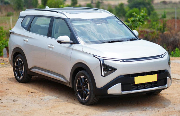 Kia Carens Cab Rentals