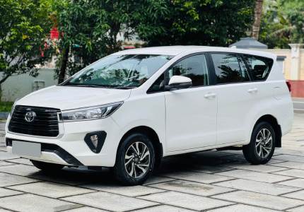 Innova Crysta Cab Rentals